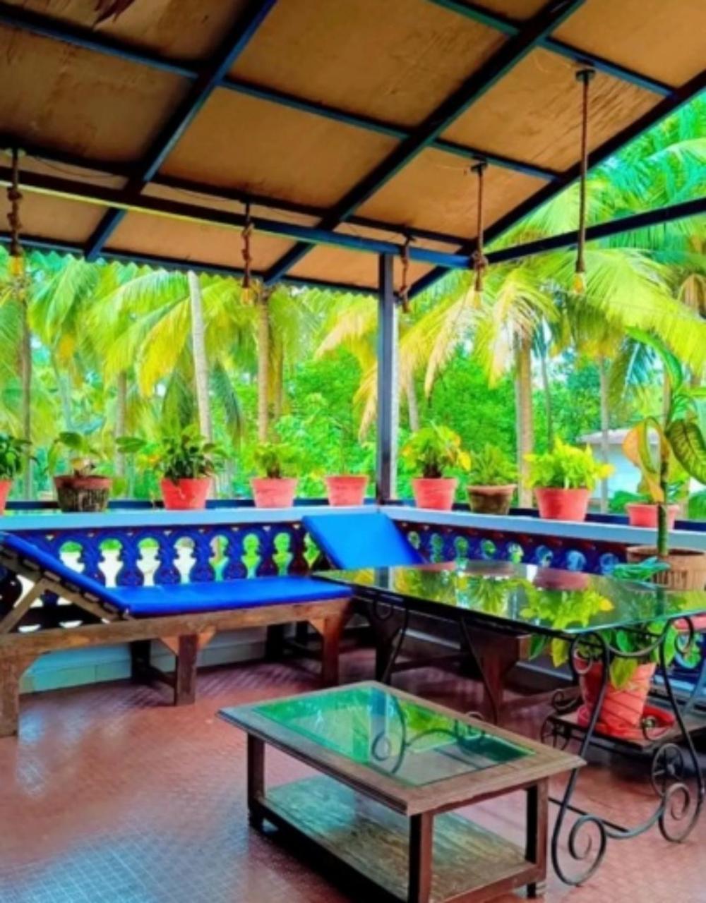 Curlies Blue House Villa อันจูนา ภายนอก รูปภาพ